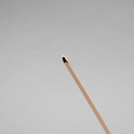 Pack of 50 Wooden Lighting Tapers