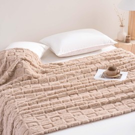 Excervent Super Soft Baby Throw Blanket with Heart Checkered, Premium Silky Flannel Fleece 3D Jacquard Decorative Fuzzy Baby Blankets, for Boys and Girls (40x50 inches) Khaki