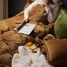 PHF Super Soft Velvet Duvet Cover King Size, 3pcs Luxurious Breathable Velour Fluffy Comforter Cover with 8 Ties, Cozy Flannel Duvet Cover with Pillow Shams, Zipper Closure, 104"x90", Camel