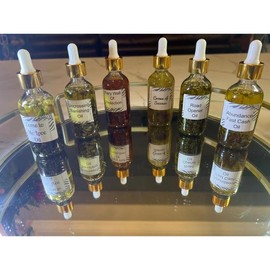 Road opener anointing oil manifestation oil ritual oil with crystals and infused