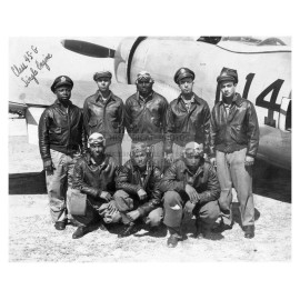TUSKEGEE AIRMEN AFRICAN AMERICAN PILOTS CLASS OF 1945 WW2 8X10 PHOTO
