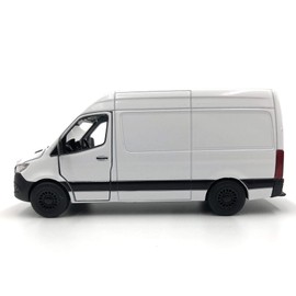 ICE TOYS 1:48 Scale Model Car with Opening Door (White Van)
