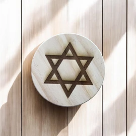 Ashton and Finch Star of David Coaster – Wooden Jewish Gift – Handcrafted Wooden Coaster for Faith and Tradition
