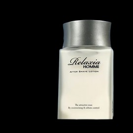 man with flowers Namgo Qualza Homme Skin with Flowers 140ml Men’s Skin O / 꽃을 든 남고퀄자 옴므 스킨 140ml 남성스킨 O