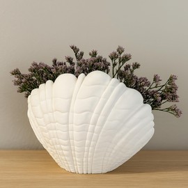 Print Level 3D Centerpieces Vase - 6.8 Inch Shell-Inspired Sea Shell Vase with 3D Printing Texture, Cute and Compact Seashell for Small Flowers or Air Plants, Made in The USA (Beige)