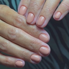 24 Pcs Almond Press on Nails Short Fake Nails RIICFDD Oval Round False Nails with Solid Color Designs Reusable Acrylic Nails Full Cover Glossy Glue on Nails for Women Artificial Nails (Nude Color)