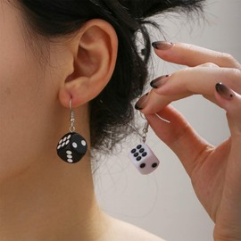 Enautoabs Punk 3D Dice Dangle Drop Earrings Resin White Black Dice Earrings Geometric Cube Casino Earring Party Jewelry for Women