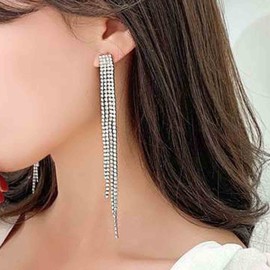 Yheakne Boho Rhinestone Tassel Earrings Long Fringe Drop Dangle Earrings Silver Crystal Chain Tassel Earrings Vintage Chandelier Chain Studs Earrings Luxury Statement Earrings Jewelry for Women and Girls Gifts (Long)