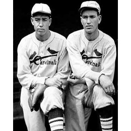 SPORTSPHOTOSUSA Dizzy & Daffy Dean 1934 St Louis Cardinals 8x10 Photo
