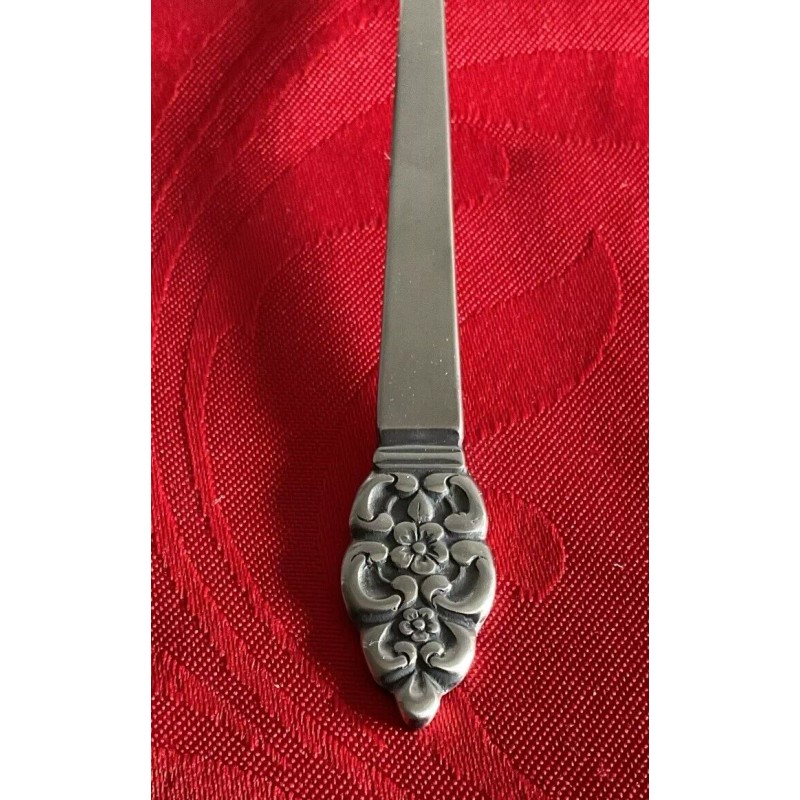 Oneida Deluxe 18/8 stainless Nordic Crown 5 piece place setting
