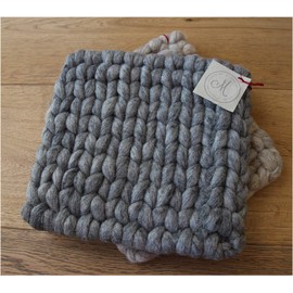 Maharanis Fairtrade Felt Knitted Coaster Pot Coaster Grey Natural 20 x 22 cm Handmade Pure Wool Heat Resistant, Natural grey