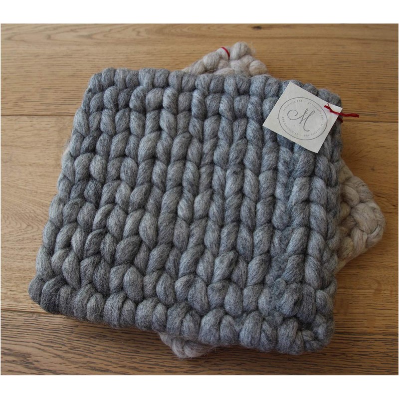 Maharanis Fairtrade Felt Knitted Coaster Pot Coaster Grey Natural 20
