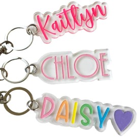 Katartizo Llavero personalizado con nombre personalizado, colorido acrílico grabado letras llavero personalizado