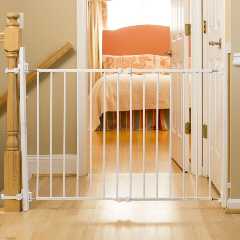 Qdos Safety Extending SafeGate Baby Gate - Meets Tougher European