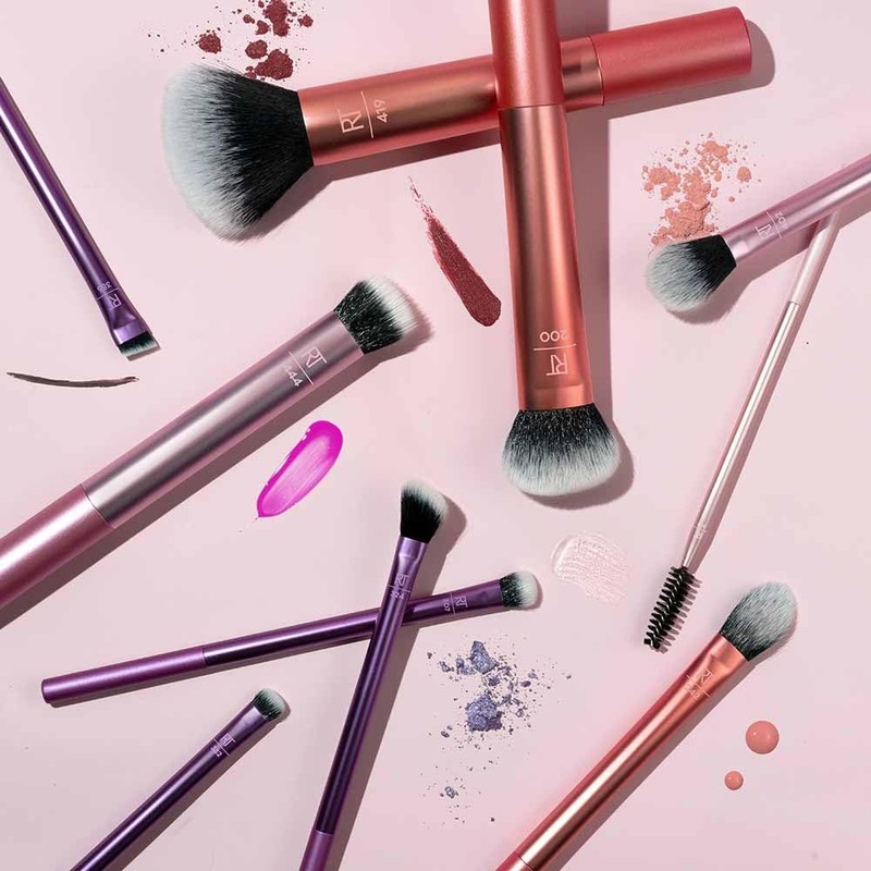 Real Techniques Blends Set, 10-Piece Makeup Brush Collection with Beauty