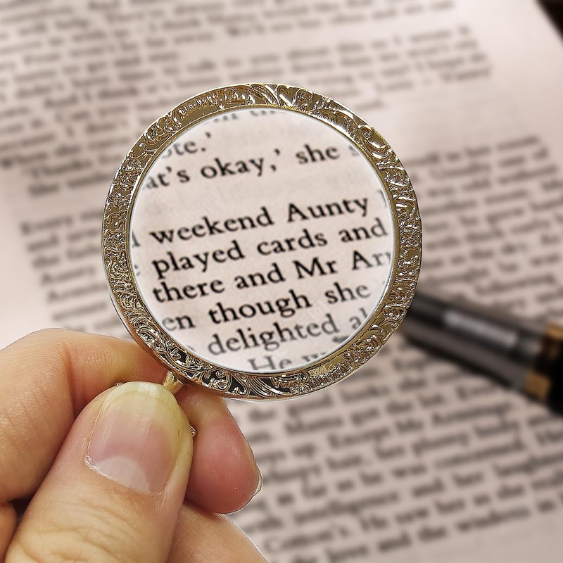 YYHSND 10X Magnifying Glass Necklace Magnifier Necklace Pendant Optical Magnifier