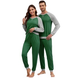 Frcdaunrs Couple Christmas Pajamas Matching Sets Long Sleeve Pjs for Women Crew Neck Loungewear Cozy Soft Sleepwear Green