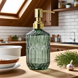 Hzxcuim 18oz Green Glass Soap Dispenser, Refillable Kitchen, Bathroom Thick Glass Soap Dispenser with Golden Rustproof Pump for Dishwashing Liquid, Hand Soap, Lotion, Body Wash (Green-Golden Pump)