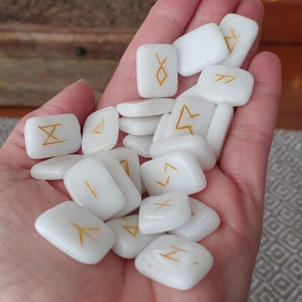 Crocon White Agate Rectangle Shaped Gemstone Rune with Elder Futhark Alphabet Engraved 25 pcs Rune Set Crystal Divination Metaphysical Healing Chakra Ray Kernel Set with a Pouch Size: 20-25mm