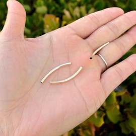 10pcs Adabele Real 1/20 14K Gold Filled Curved Noodle Tube Loose Beads 30mm x 2mm (Hole 1.5mm) Connector Non Tarnish for Jewelry Making JK2-F3