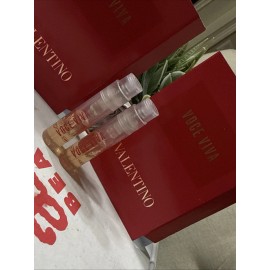 Valentino 2 Valentino Voce Viva EAU De Parfum Perfume Spray Sample Vial 1.2 ml Each M3