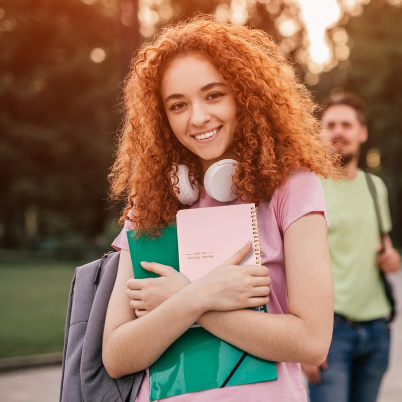 Weekly Planner Notebook, Undated A5 To Do List Notebook 52