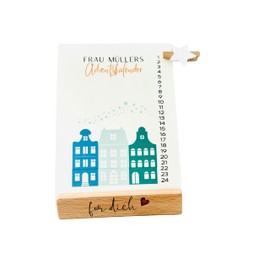 personalisierter Adventskalender mit Häusern, einemVor- oder Nachnamen, 24 Tage, Holzaufsteller graviert, Geschenk Advent