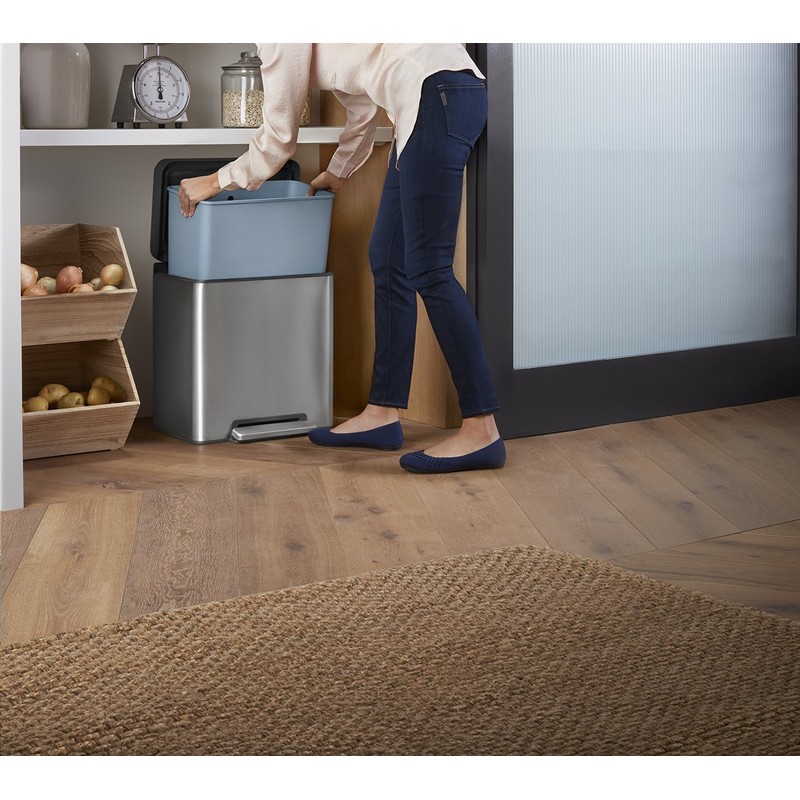 Kohler K-20942-ST 8-Gallon Compact Stainless Step Trash Can, Stainless Steel