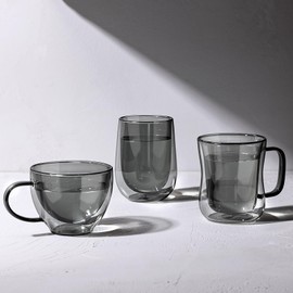 ecooe 2x350ml Unique Black Double Walled Coffee Glasses Mugs Cappuccino Latte Macchiato Glasses Cups with Handle Borosilicate Heat Resistant Glass Cups for Coffee Tea Milk Juice Ice Cream