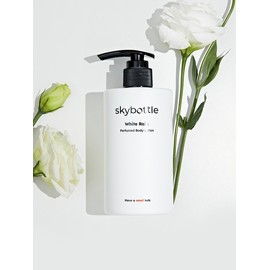 Perfume body lotion 300ml (choose 1 of 4 types) / 퍼퓸 바디로션 300ml (4종 택1)