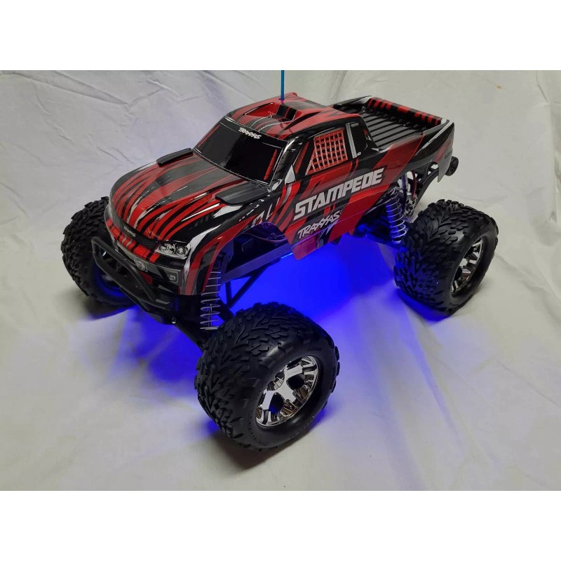Traxxas Stampede Version 2, 24 Blue LED light (BL-2S /