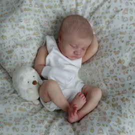 CHAREX Realistic Reborn Baby Dolls - 18 Inch Levi Lifelike Newborn Baby Dolls Silicone Soft Cloth Body Sleeping Real Life Baby Doll Toy Gift for Kids Ages 3+ Years Old