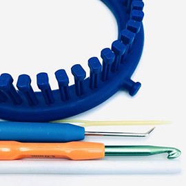 KnitUK Round Blue Knitting Loom. 44 pegs Fitted (Medium Gauge Loom).