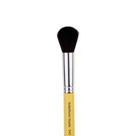 Bdellium Tools Professional Makeup Brush Studio Series - Contour 945
