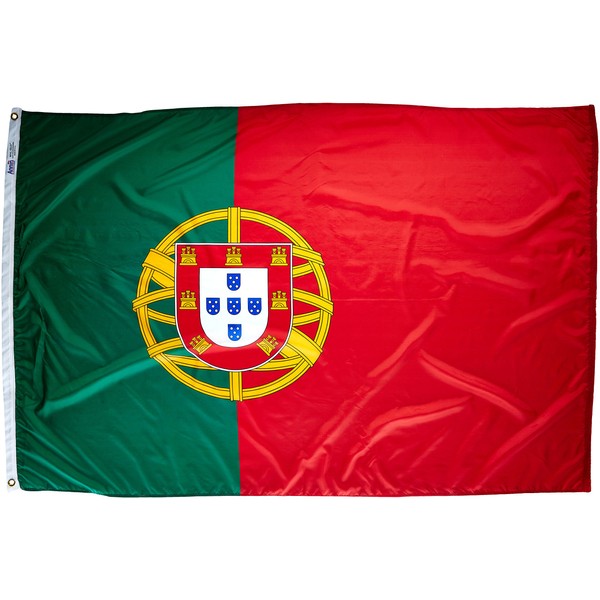 Annin Flagmakers Portugal Flag USA-Made to Official United Nations Design Specifications, 4 x 6 Feet (Model 196852)