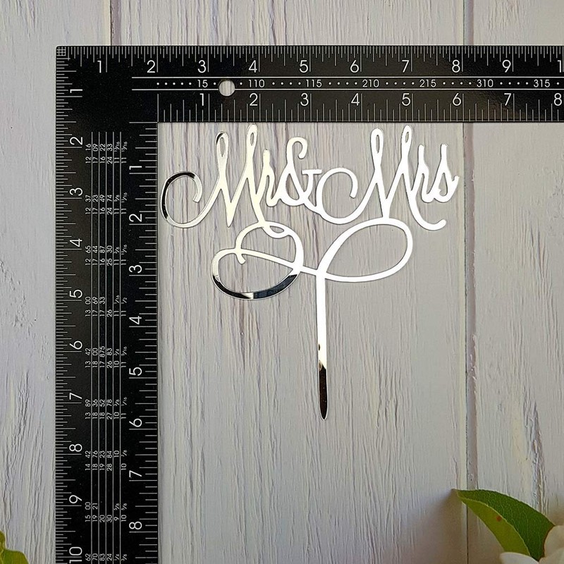 Decoración para tarta con texto en inglés «Mr and Mrs»