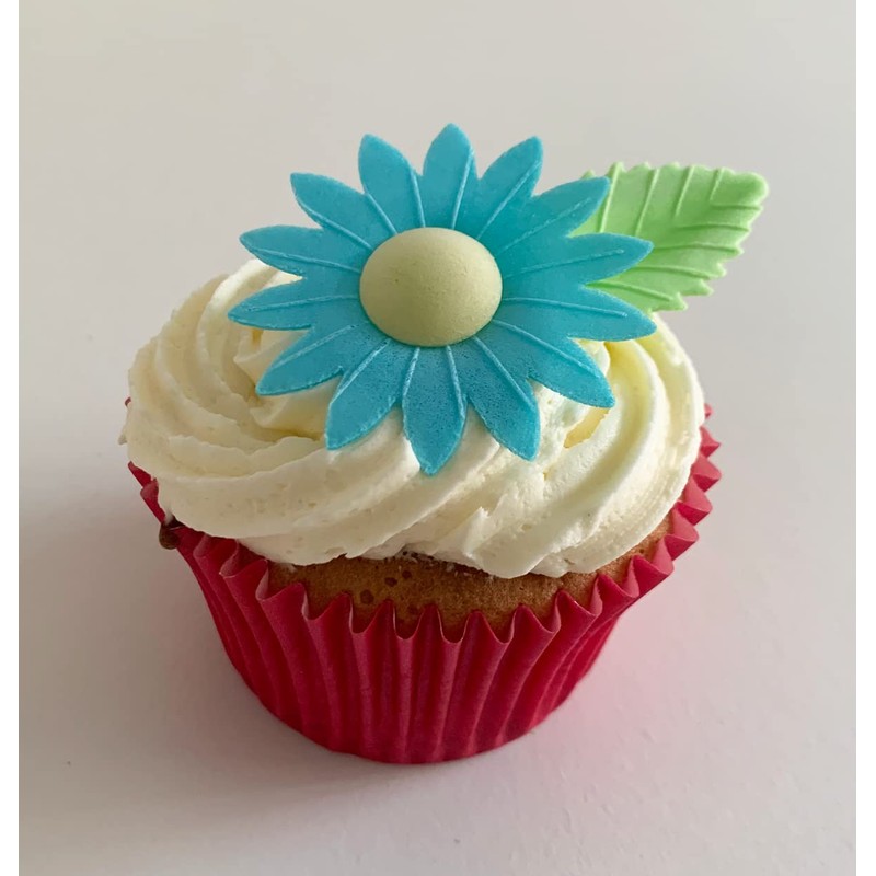 12 Gorgeous Mixed Colour Edible Wafer Daisies & 12 Pretty