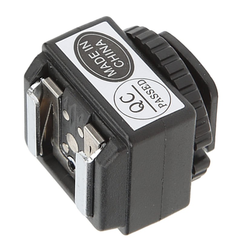 Hot Shoe Adapter with PC Synchronization Port for D SLR