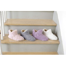 Dearfoams Women's Chelsea Faux Fuzzy Sherpa Indoor House Bootie Slipper, Muslin, Large