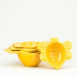 10 Strawberry Street Bee Stacking Measuring Cups