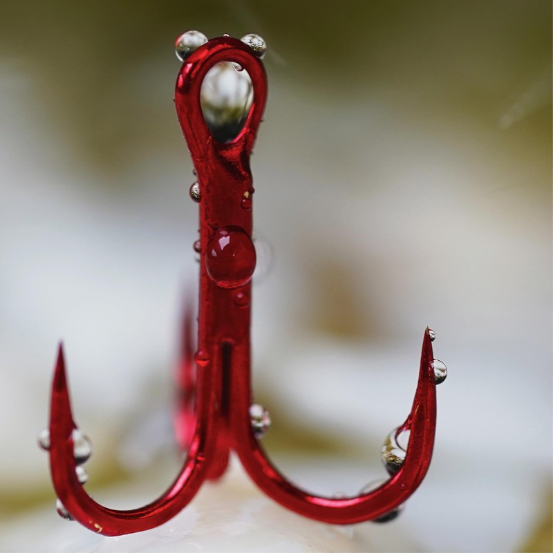 Gamakatsu Hook Treble 13R Size 6 Drilling Red