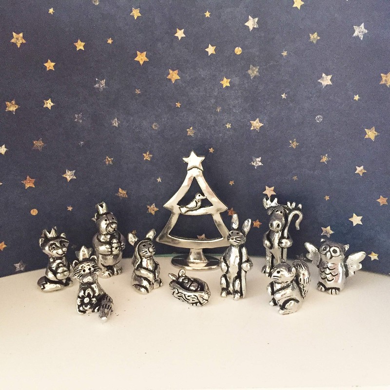 Basic Spirit Woodland Nativity Set (10 Pc) Handcrafted Pewter Figurine