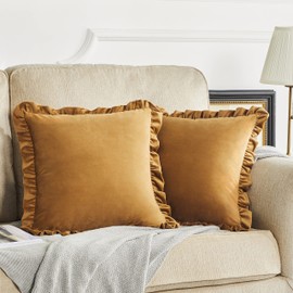 GIGIZAZA Velvet Cushion Covers Pack of 2 45x45 CM Square Dark Gold Pillow Covers with Ruffle Edges Sofa Cushions Living Room Premium Soft Throw Covers Bedroom Decorative Pillowcase