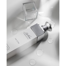 Bionike Cosmeceutical HA Stim Concentrate for the Face, Hyaluronic Acid Serum with Deep Effect, Fills and Smooths Wrinkles and Gives Firm, Elastic and Plumped Skin, 30 ml