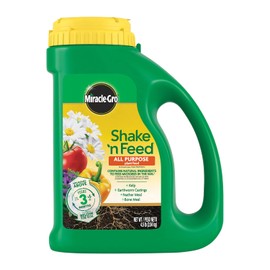 Miracle-Gro Miracle-Gro Shake 'N Feed All Purpose Plant Food, For In-Ground and Container Plants, Feeds for up to 3 Months, 4.5 lbs.