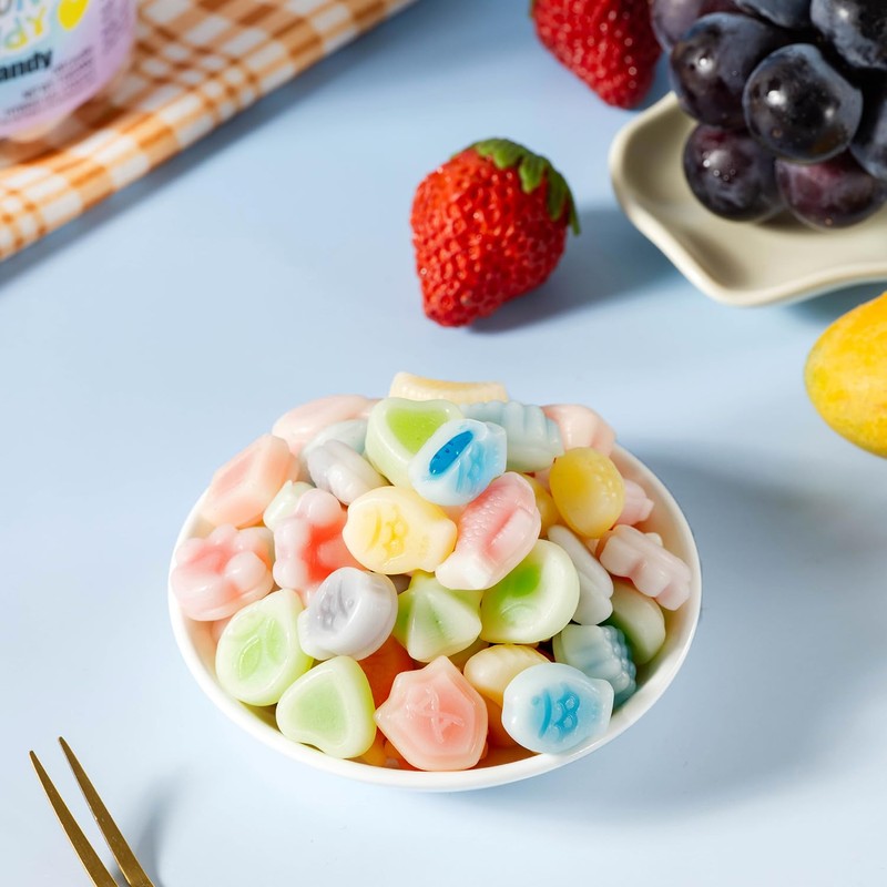 Halfoma Wax Bottle Chewable Candy, with Various Fruit-flavored Syrups in