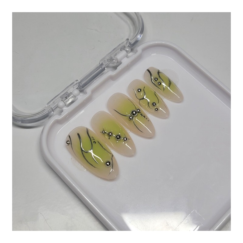 Lucky Strike - Premium Almond / Lucky Strike - 프리미엄