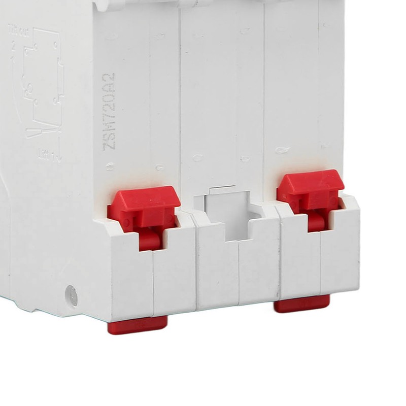 3P DC Circuit Breaker 6000A Breaking Capacity Mini Safety Circuit