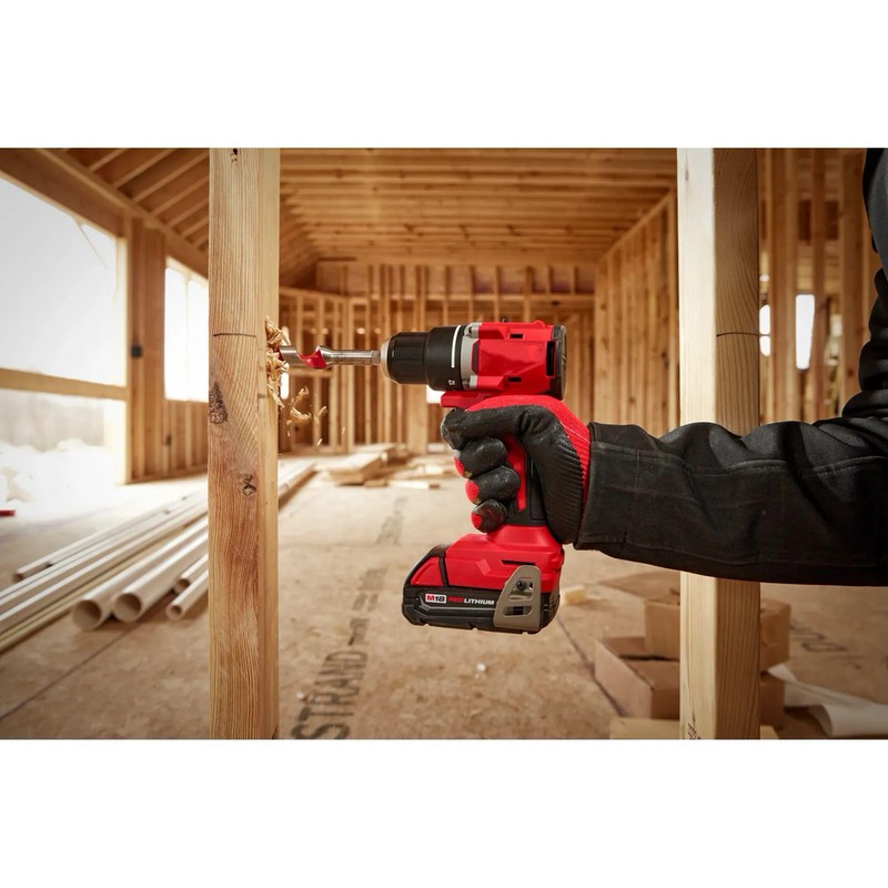 Milwaukee M18 18V 1/2" Compact Brushless Drill Driver Kit -