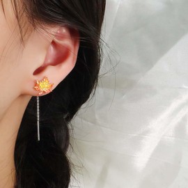 Xduargs Boho Tassel Chain Threader Earrings Long Maple Leaf Earrings Autumn Leaf Dangle Earring Vintage Pull Through Earring for Women